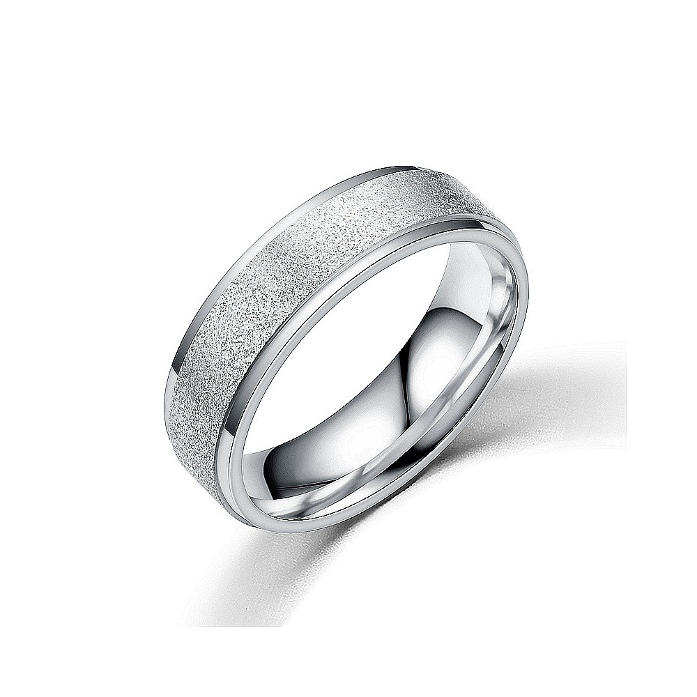Glimtende ring, stål. 6 mm bred. Vælg størrelse.
