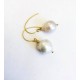 Baroque 2.5 cm pearl earrings. Steel/gold