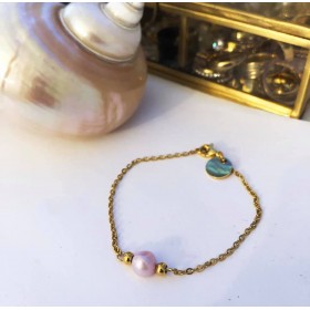 Armbånd /ankelkæde med pink perle. 2 mm tyk (vælg længde) Stål/guld